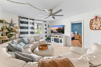 4500 N Federal Highway 147f, Lighthouse Point – sold