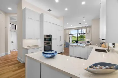 16125 Villa Vizcaya Place, Delray Beach – sold
