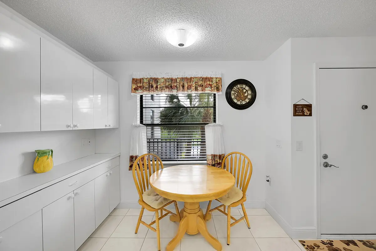Kitchen DIning at 9165 SW 14th Street 1304, Boca Raton