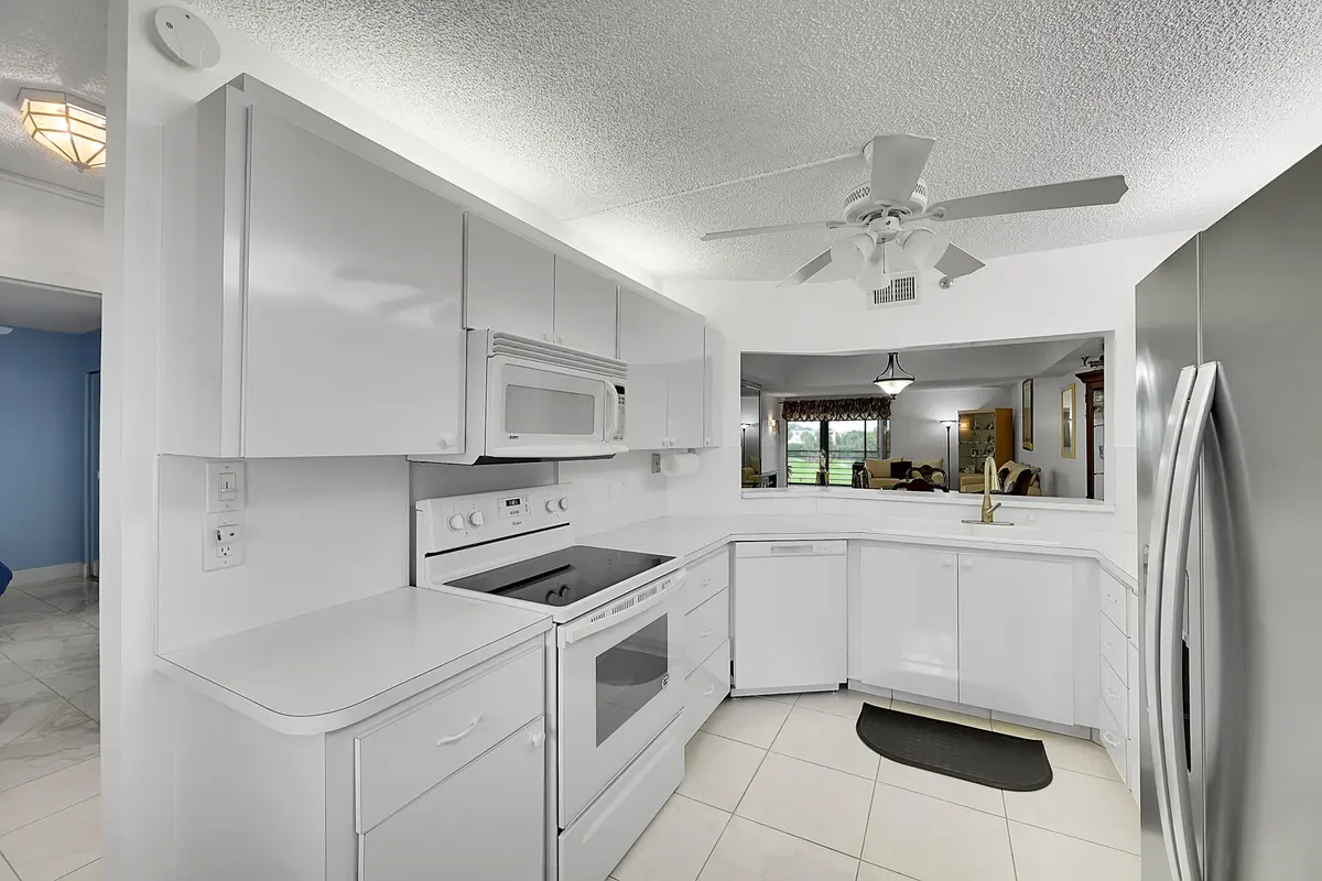 Kitchen at 9165 SW 14th Street 1304, Boca Raton