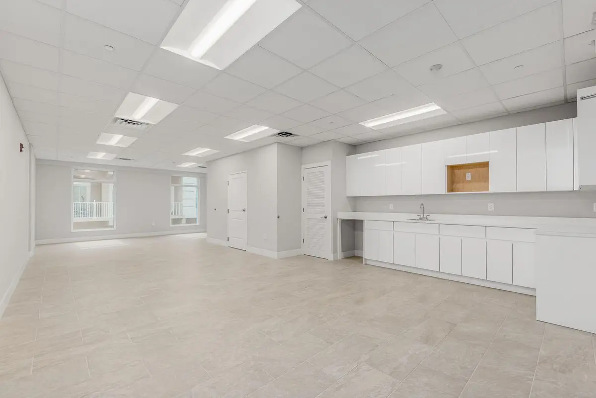 41 SW Seminole Street 210 5 at 41 SW Seminole Street 210, Stuart
