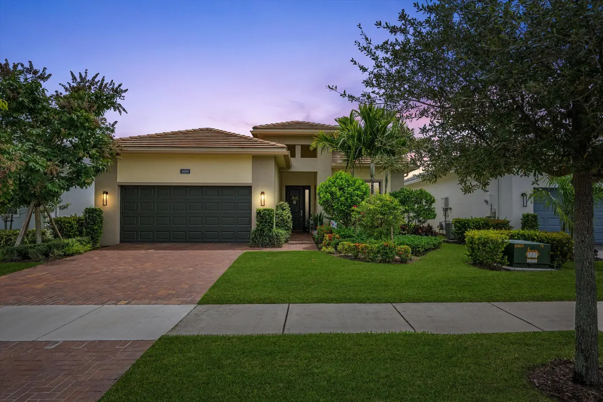 1-DSC_1448 - ok at 5669 Saint Armands Way, Westlake