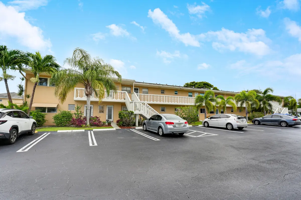 House-18 at 2132 NE 1st Way 201, Boynton Beach