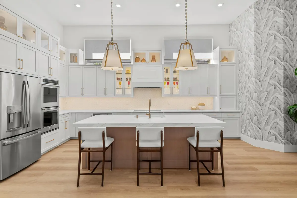 9004 Lakes Blvd. at 9004 Lakes Boulevard, West Palm Beach
