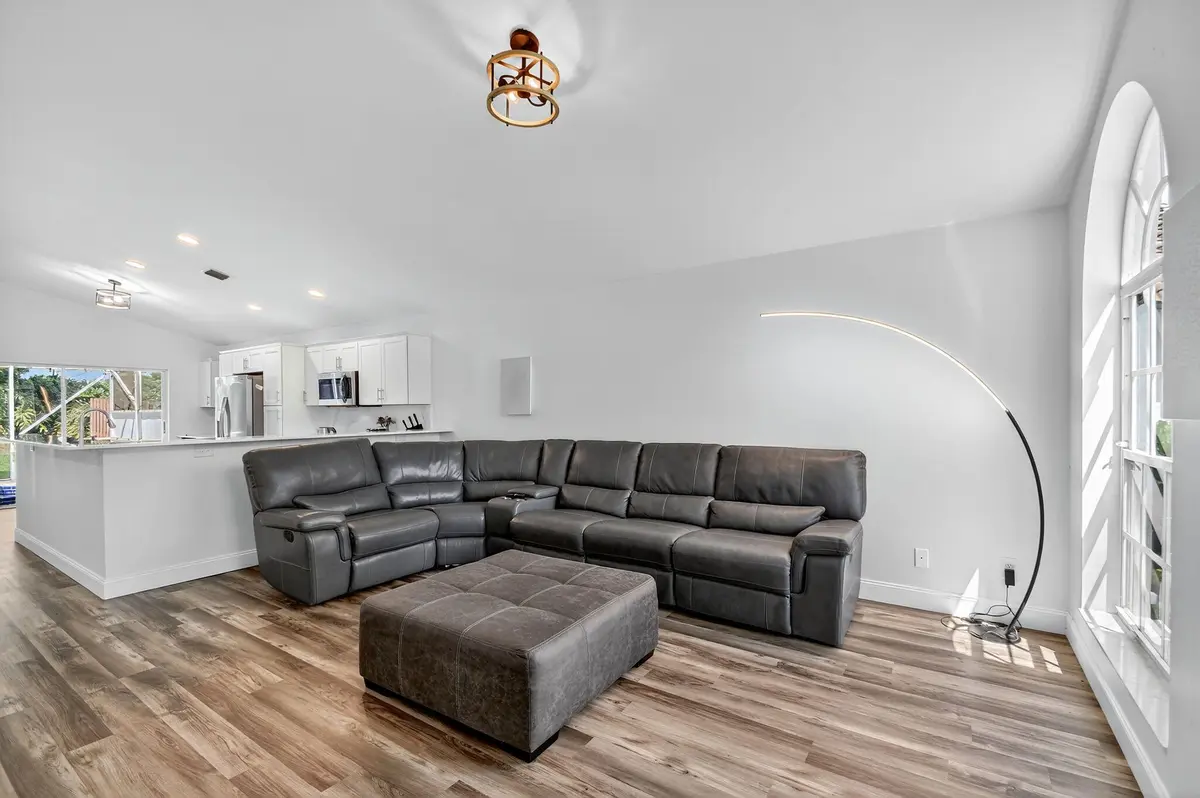 6-web-or-mls-012_DSC_5689 at 1891 Oak Berry Circle, Wellington