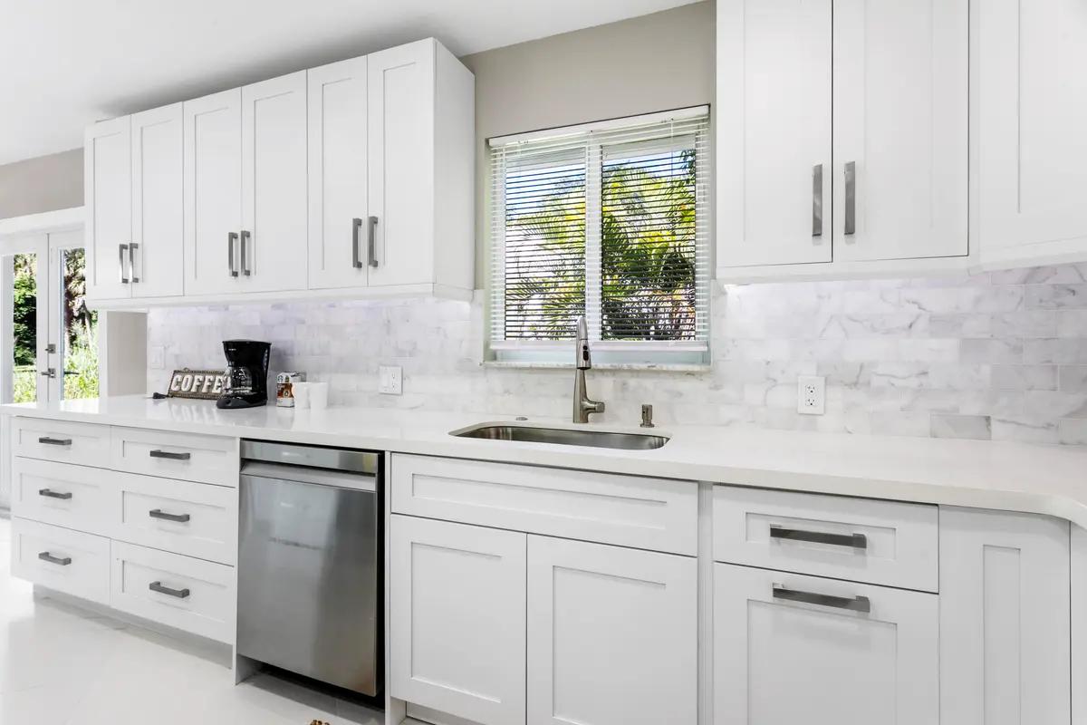 04-Natural Light at 5200 Club Road, Haverhill