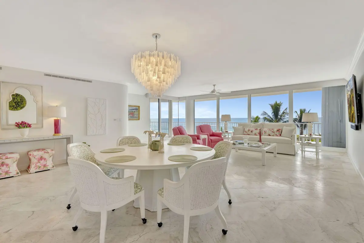 living room at 2001 SE Sailfish Point Boulevard 303, Stuart