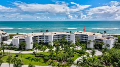 2001 SE Sailfish Point Boulevard 303, Stuart – sold