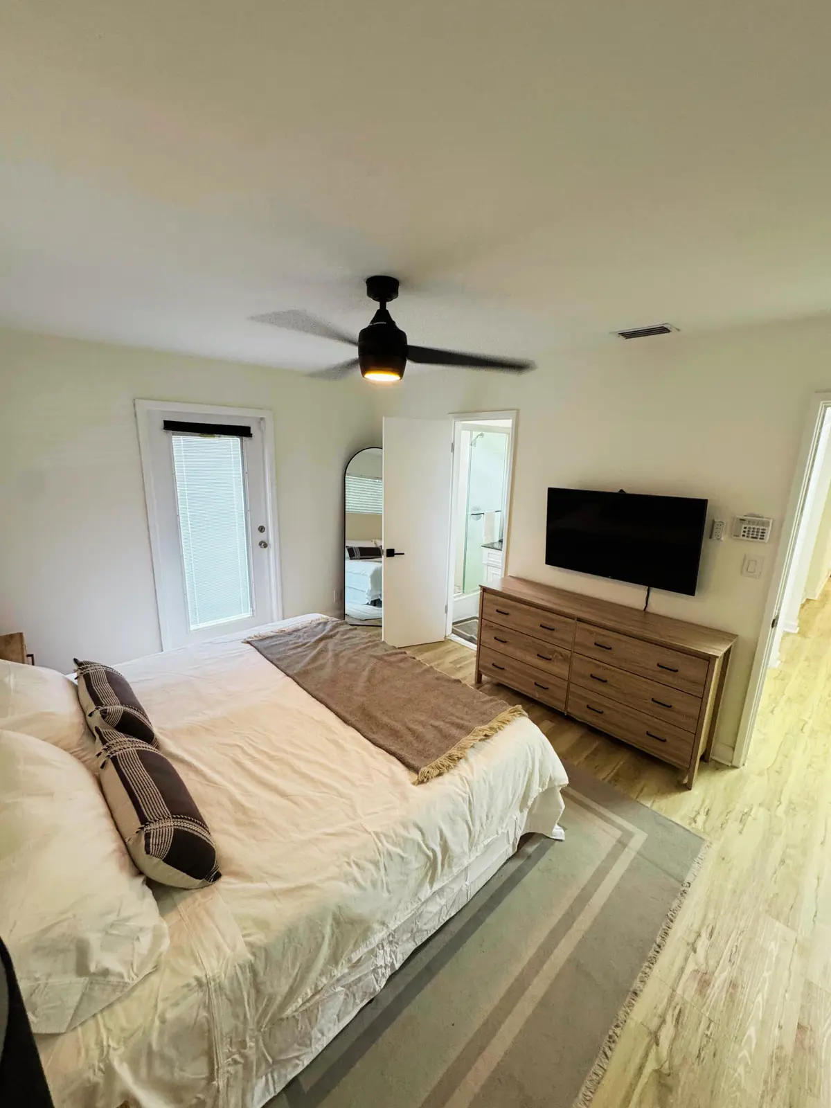 300 NE 7th St (8) at 300 NE 7th Street, Boca Raton