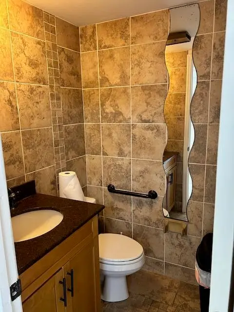 BATH at 1775 Blount Road 409, Pompano Beach