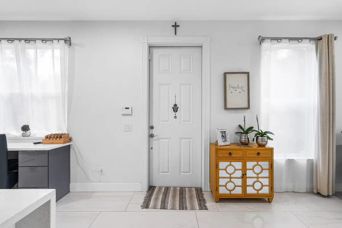 Entrance at 1031 Pinewood Lake Court, Greenacres