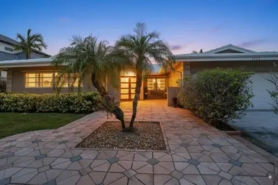 1711 W Terra Mar Drive, Lauderdale-By-The-Sea – sold