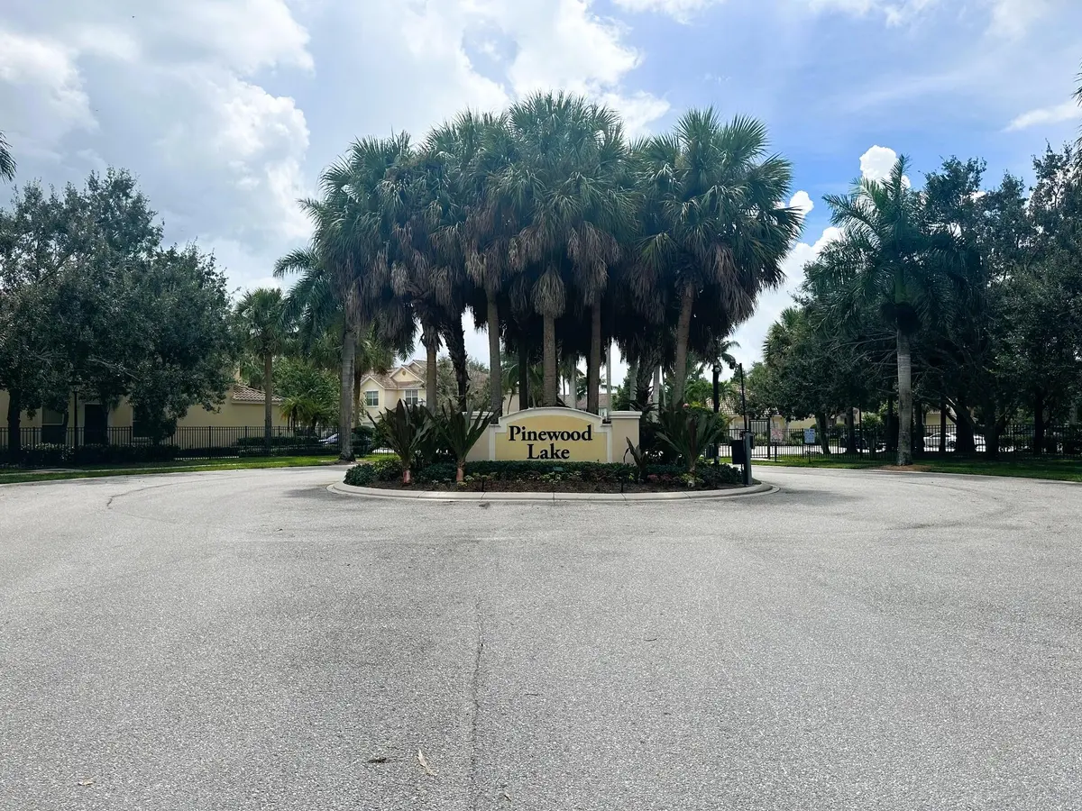 Gate Entrance at 1031 Pinewood Lake Court, Greenacres