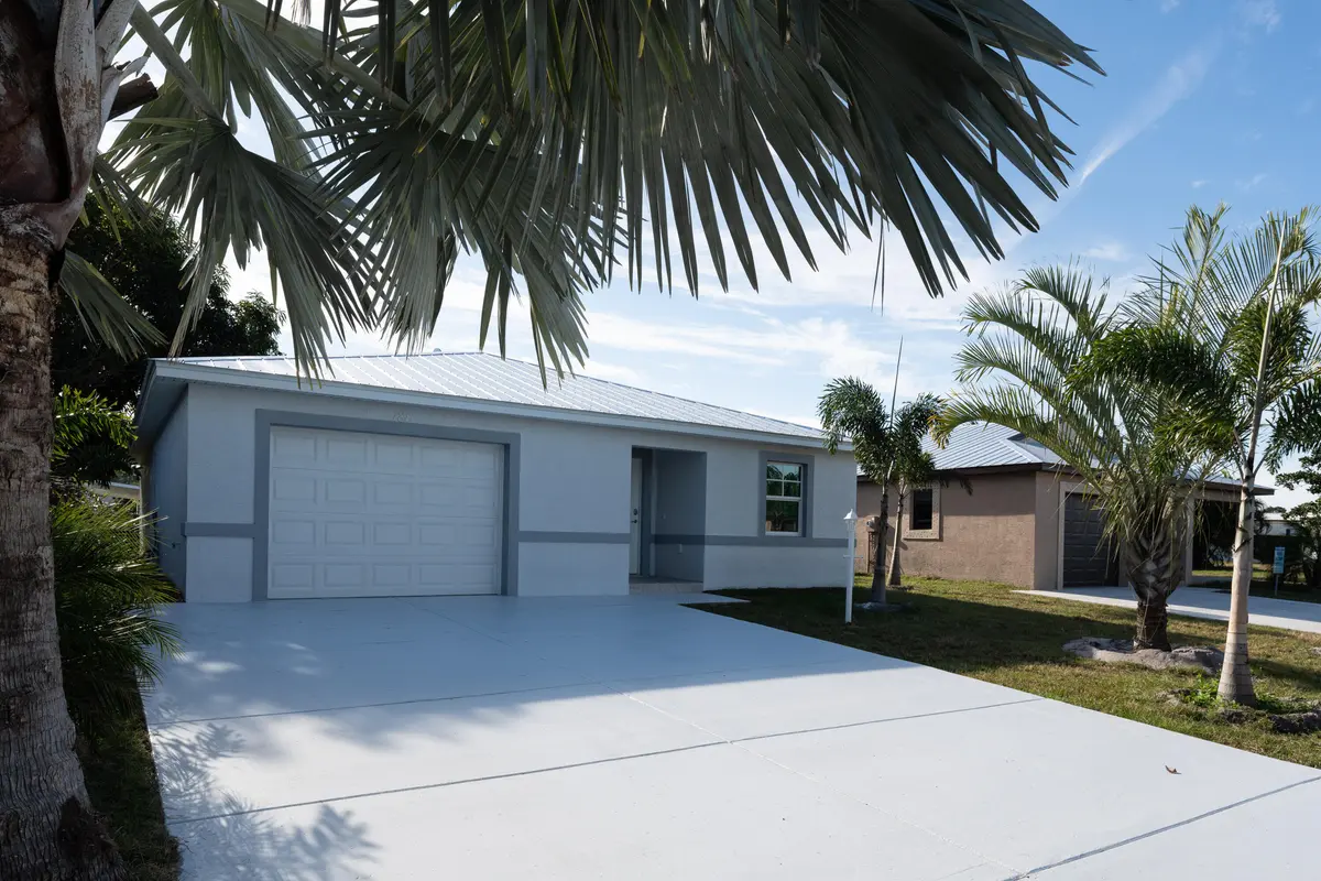The Cottage at 2 SE Hernando Lane, Port St. Lucie