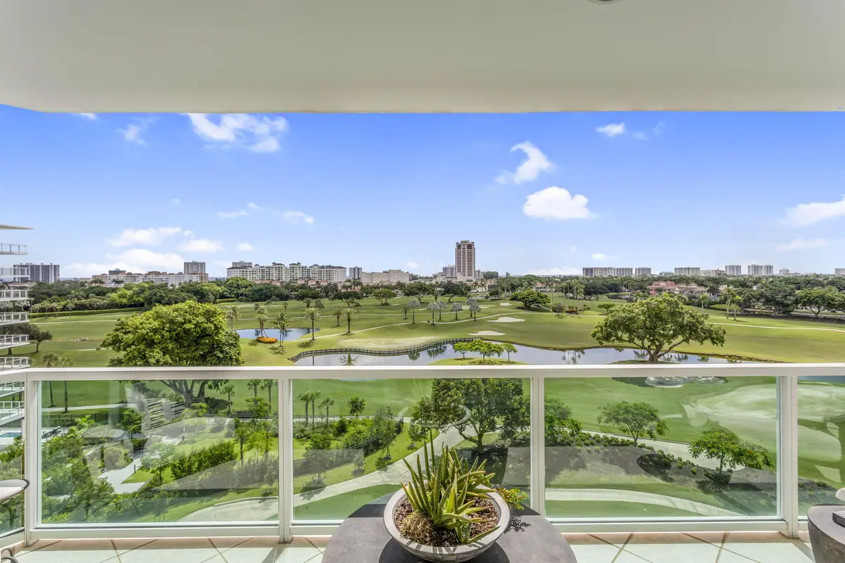 25-web-or-mls-0E2A5782 at 500 SE Mizner Boulevard A704, Boca Raton