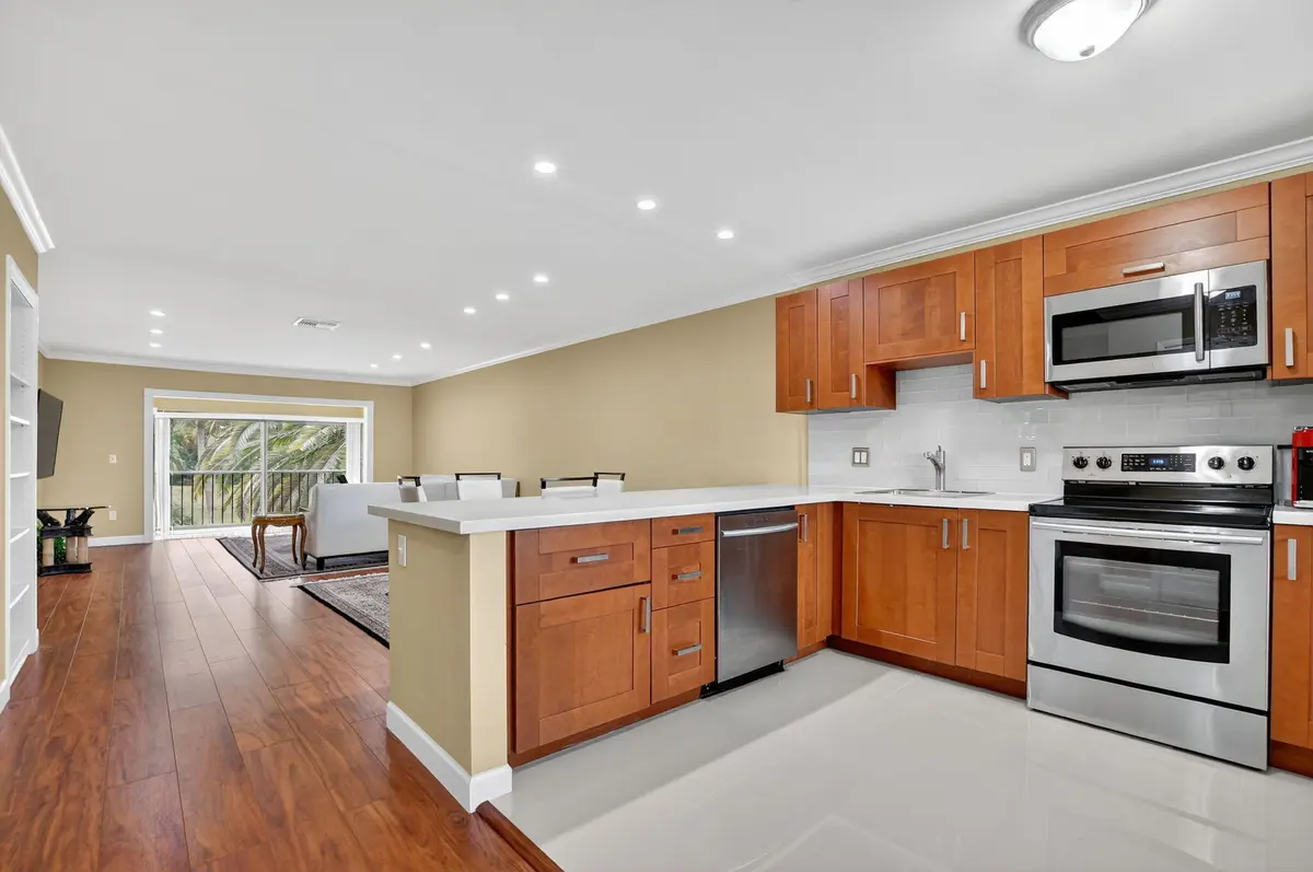 Kitchen at 9268 Vista Del Lago D, Boca Raton