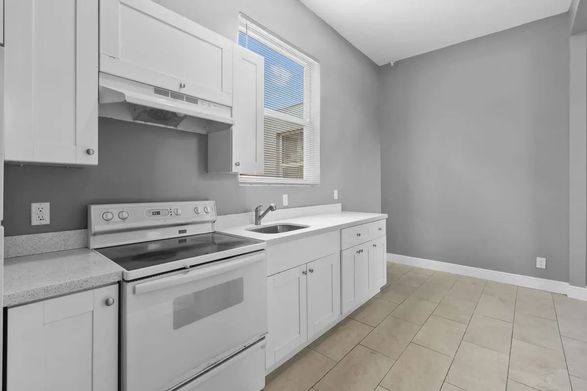 20250424154010041719000000-o at 1401 Division Avenue, West Palm Beach