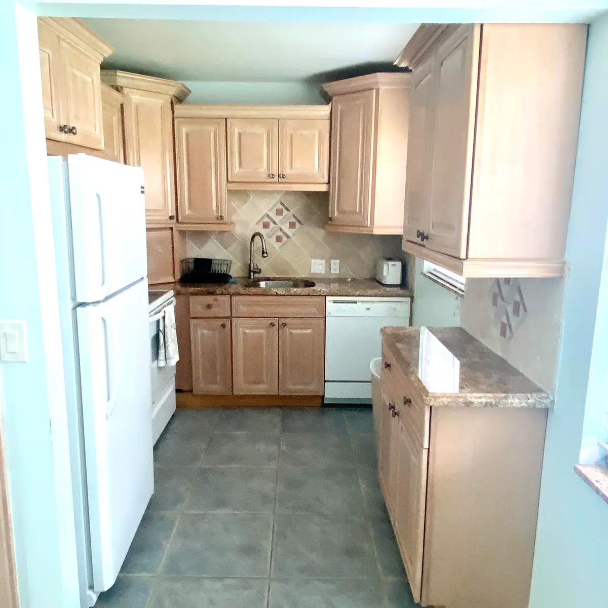Kitchen at 392 Brighton J, Boca Raton