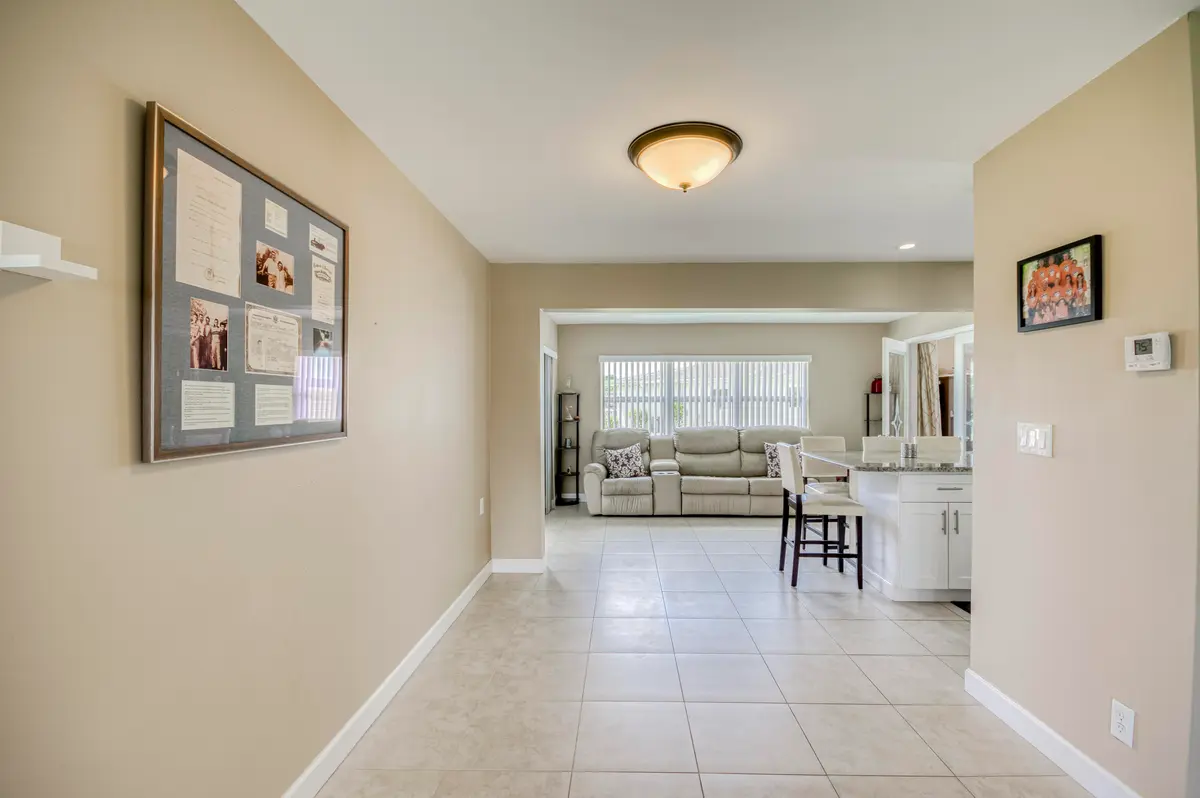 IMG-13 at 5398 Belleville Road, West Palm Beach