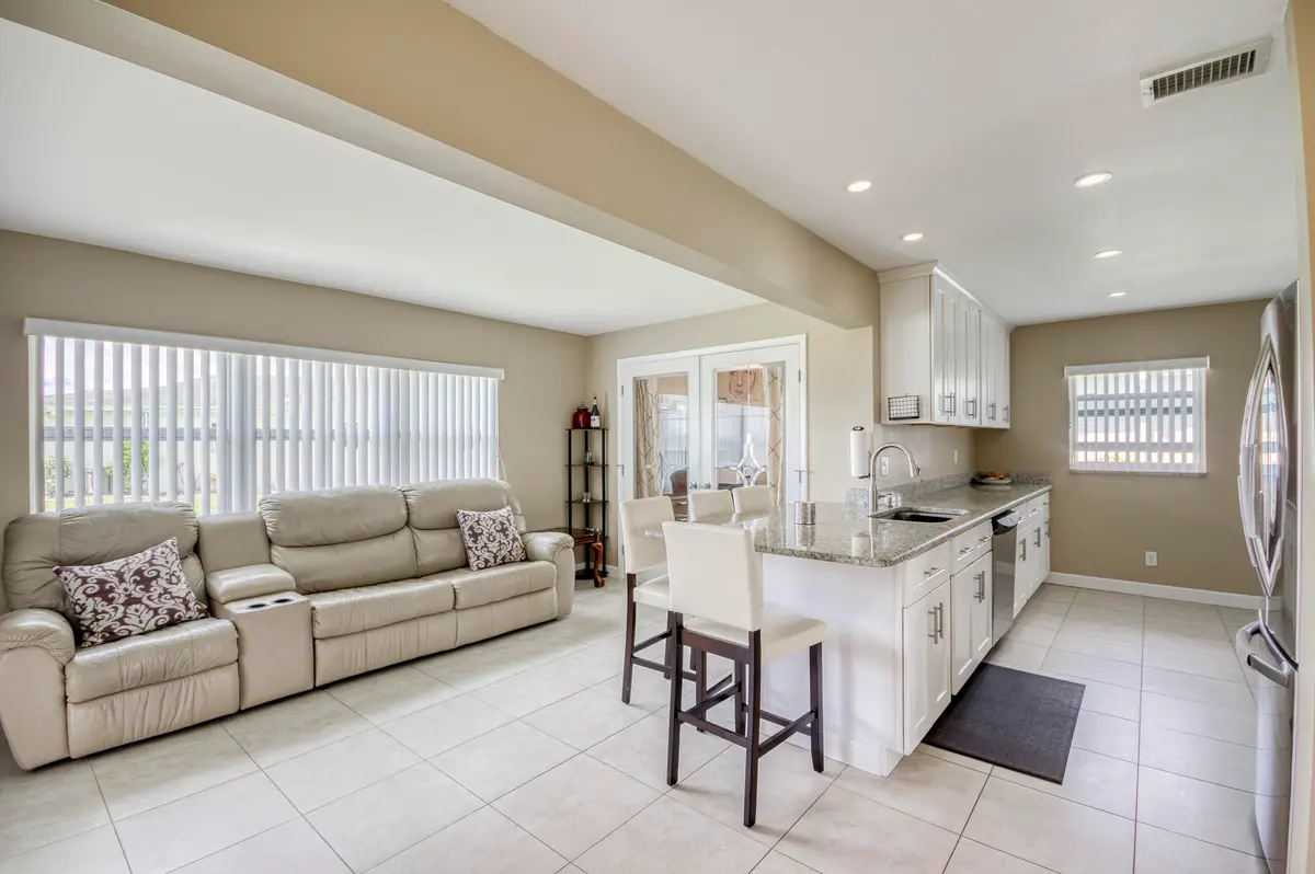 IMG-14 at 5398 Belleville Road, West Palm Beach