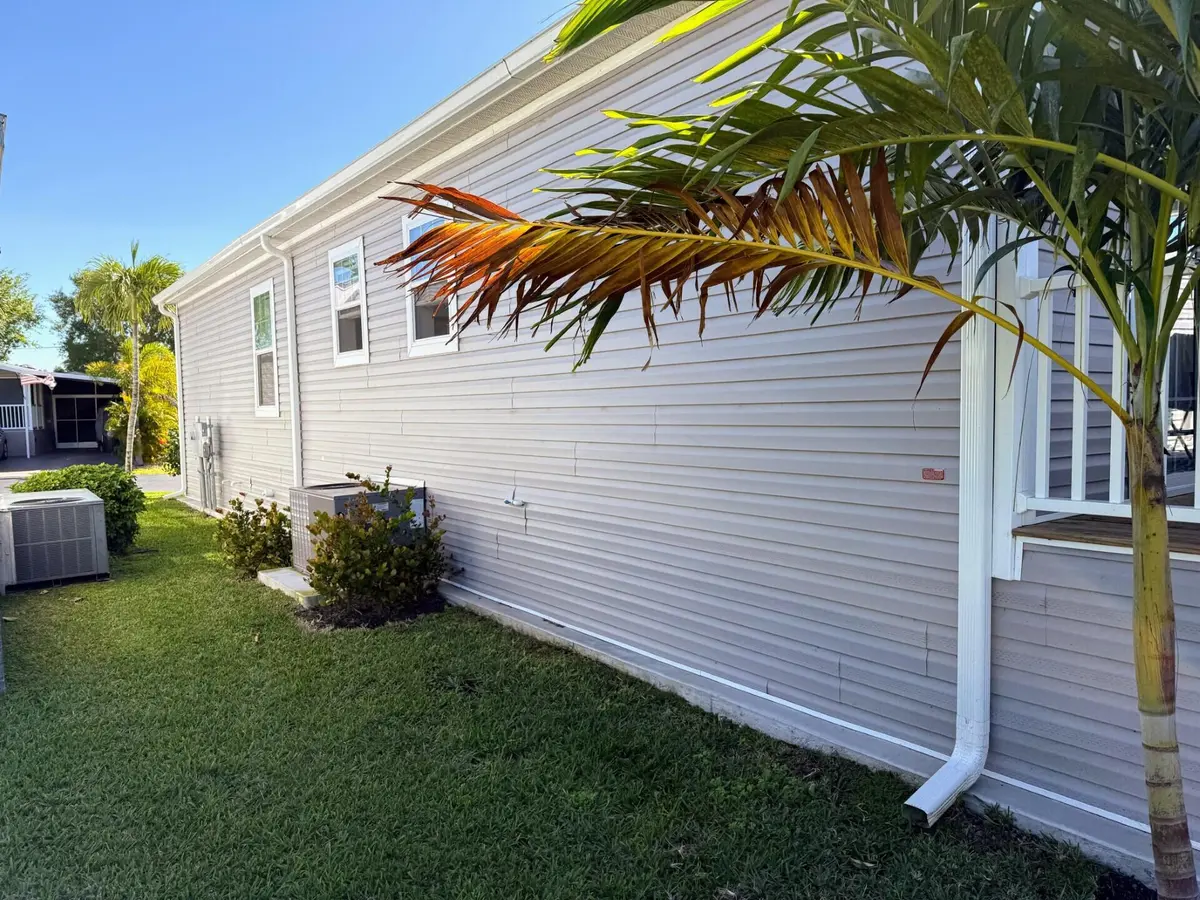 thumbnail_IMG_4291 at 6881 NW 43rd Terrace, Coconut Creek