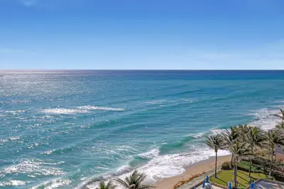 5200 N Ocean Drive 904, Singer Island – sold