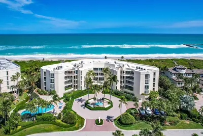 3001 SE Island Point Lane 14, Stuart – sold