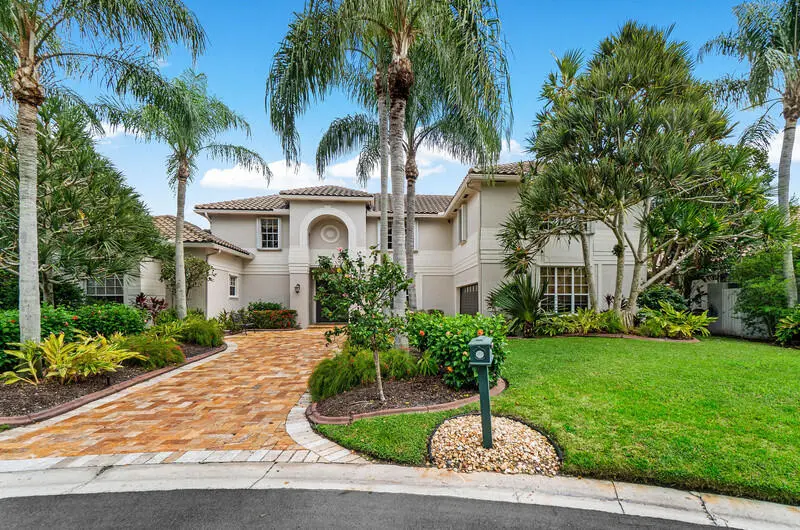 Huge Lot at 12 Martinique Cove, Palm Beach Gardens