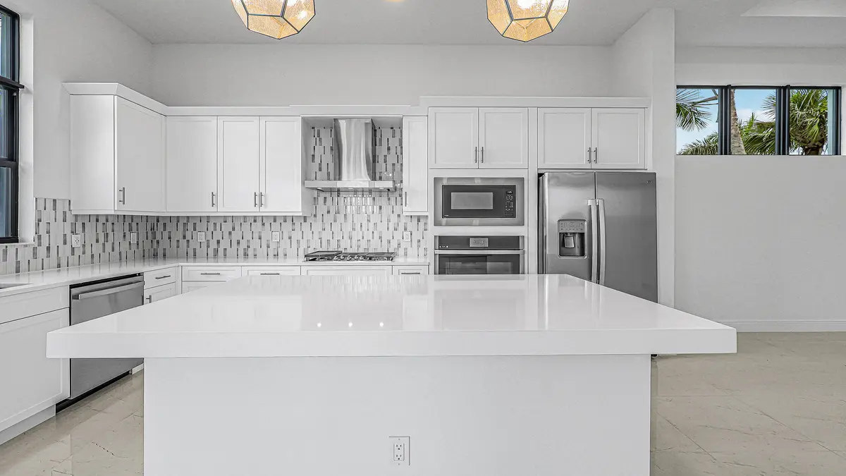 Kitchen at 4938 Rivo Alto Circle, Westlake