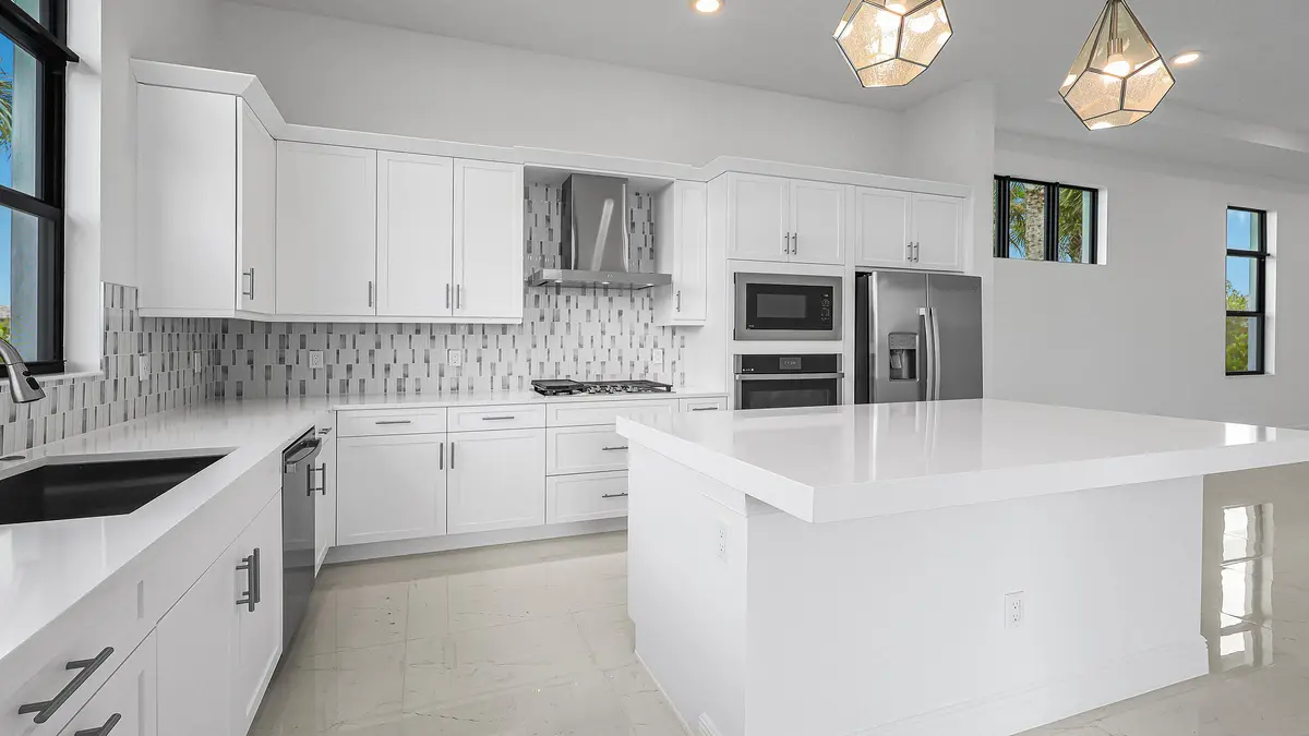 Kitchen at 4938 Rivo Alto Circle, Westlake
