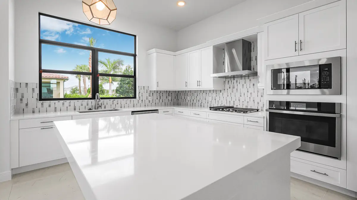 Kitchen at 4938 Rivo Alto Circle, Westlake