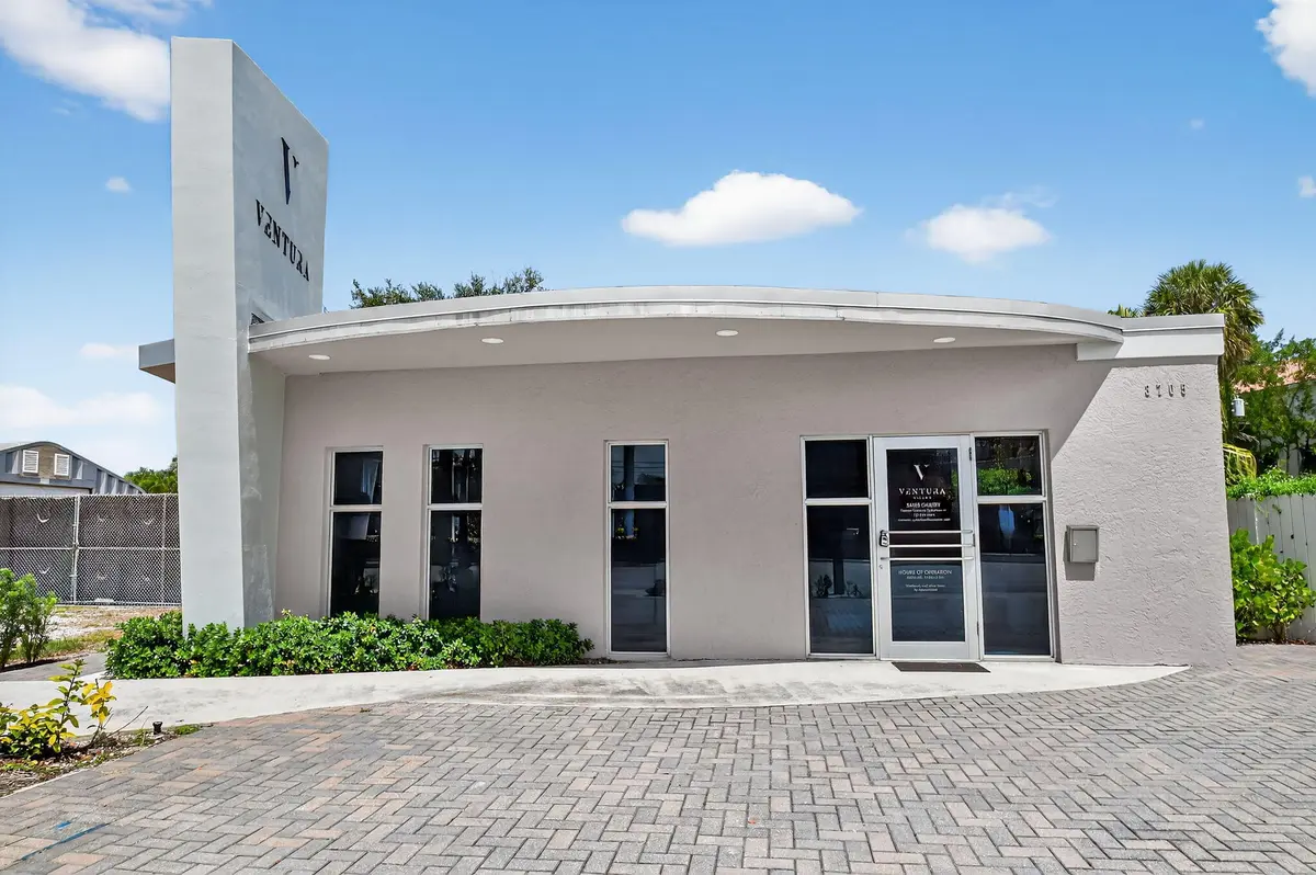 Your new office! at 3705 N Federal Highway, Delray Beach