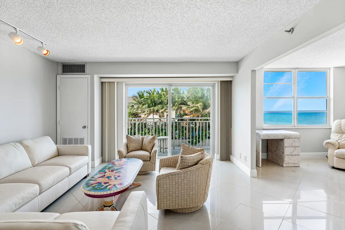 004-4505SouthOceanBoulevard-306-Highland at 4505 S Ocean Boulevard 306, Highland Beach