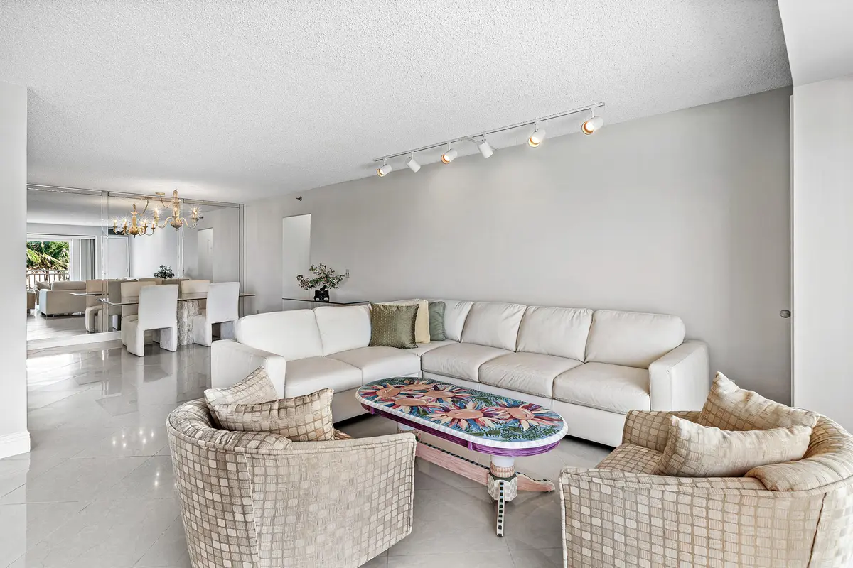 005-4505SouthOceanBoulevard-306-Highland at 4505 S Ocean Boulevard 306, Highland Beach