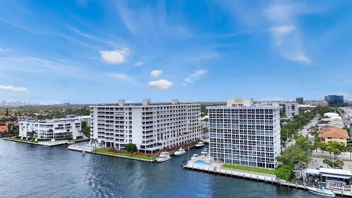 Intracoastal community at 3100 NE 48th Street Ph10, Fort Lauderdale