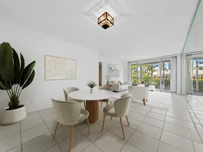 3300 S Ocean Boulevard 123-c, Highland Beach – sold
