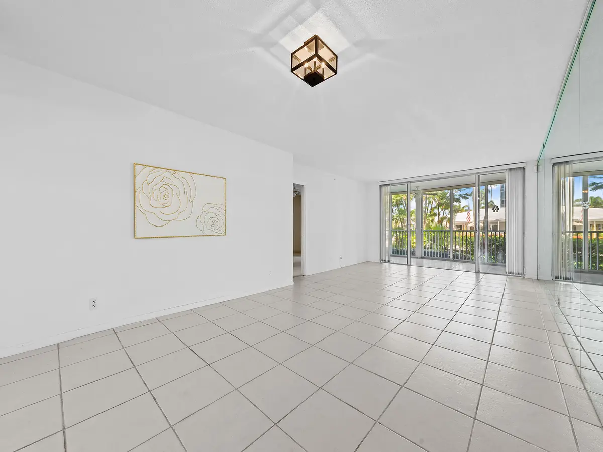_BWP4158 at 3300 S Ocean Boulevard 123-c, Highland Beach