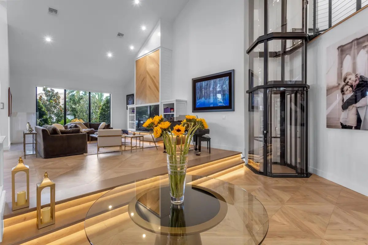 FOYER_TO_LIVING_ANGLE at 4698 Sanctuary Lane, Boca Raton