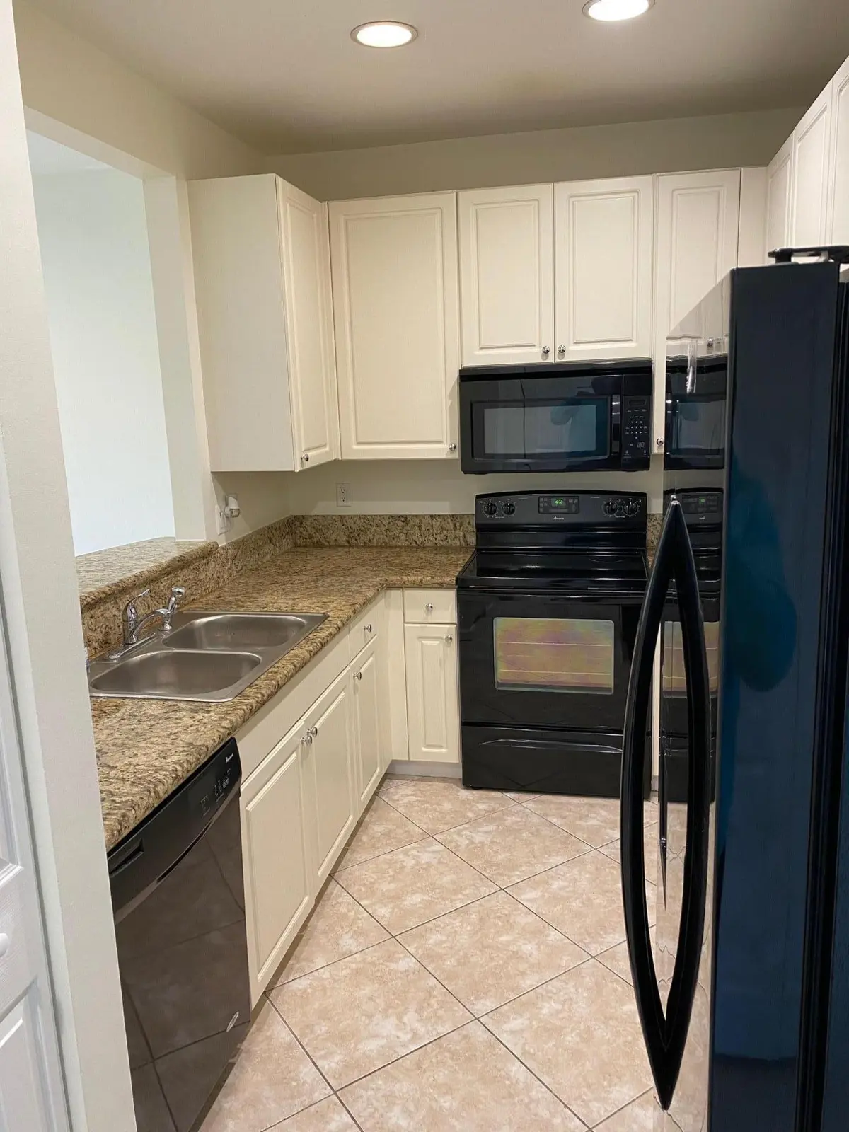 Kitchen 7 at 1272 Via Fiume, Boynton Beach