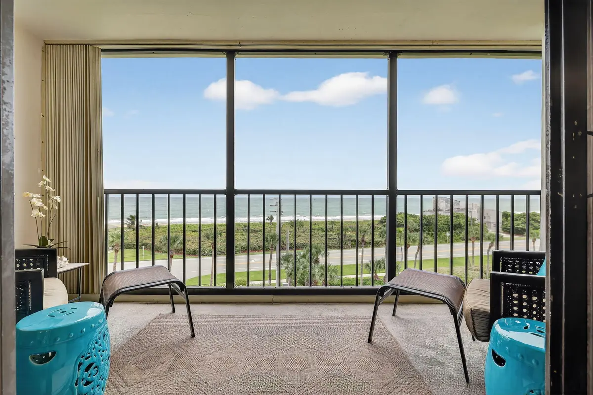 27-web-or-mls-027_3A5A5186 at 5055 N Highway A1a 603, Hutchinson Island