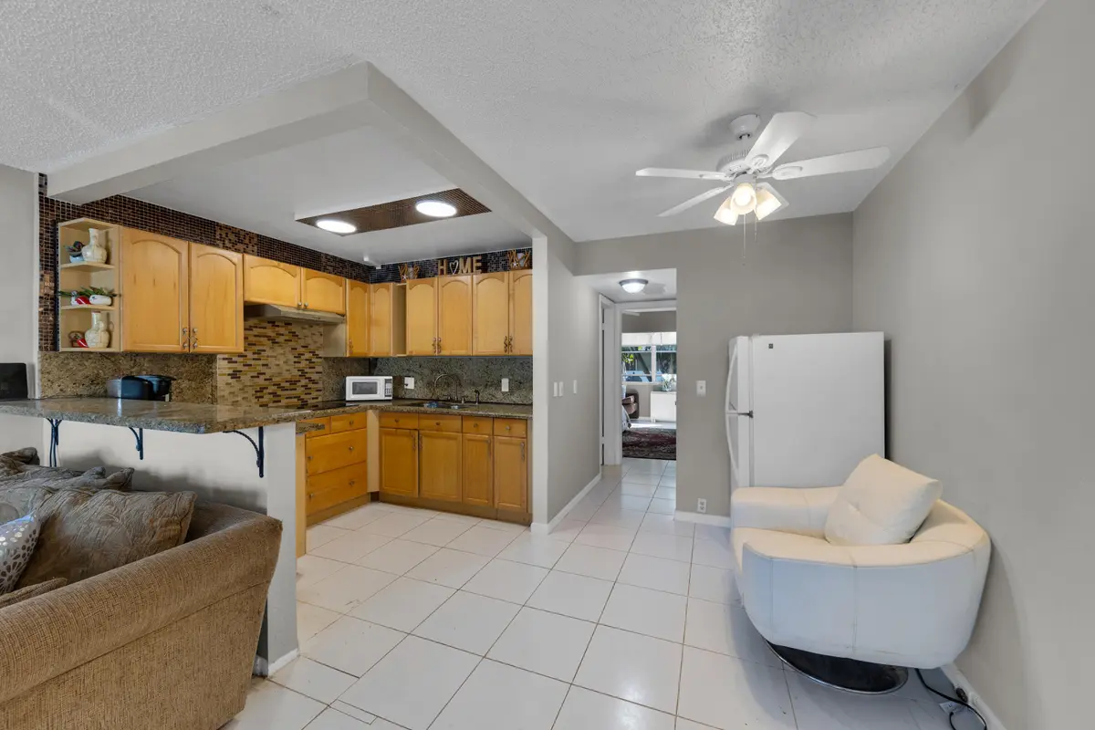 duk (56) at 5 Newport A, Deerfield Beach