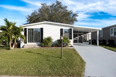 95 N North Warner Drive, Jensen Beach – Manufactured Home for sale