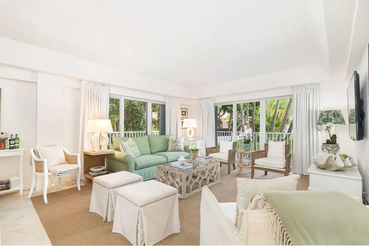 350 S Ocean Boulevard 107, Palm Beach, FL – photo 3