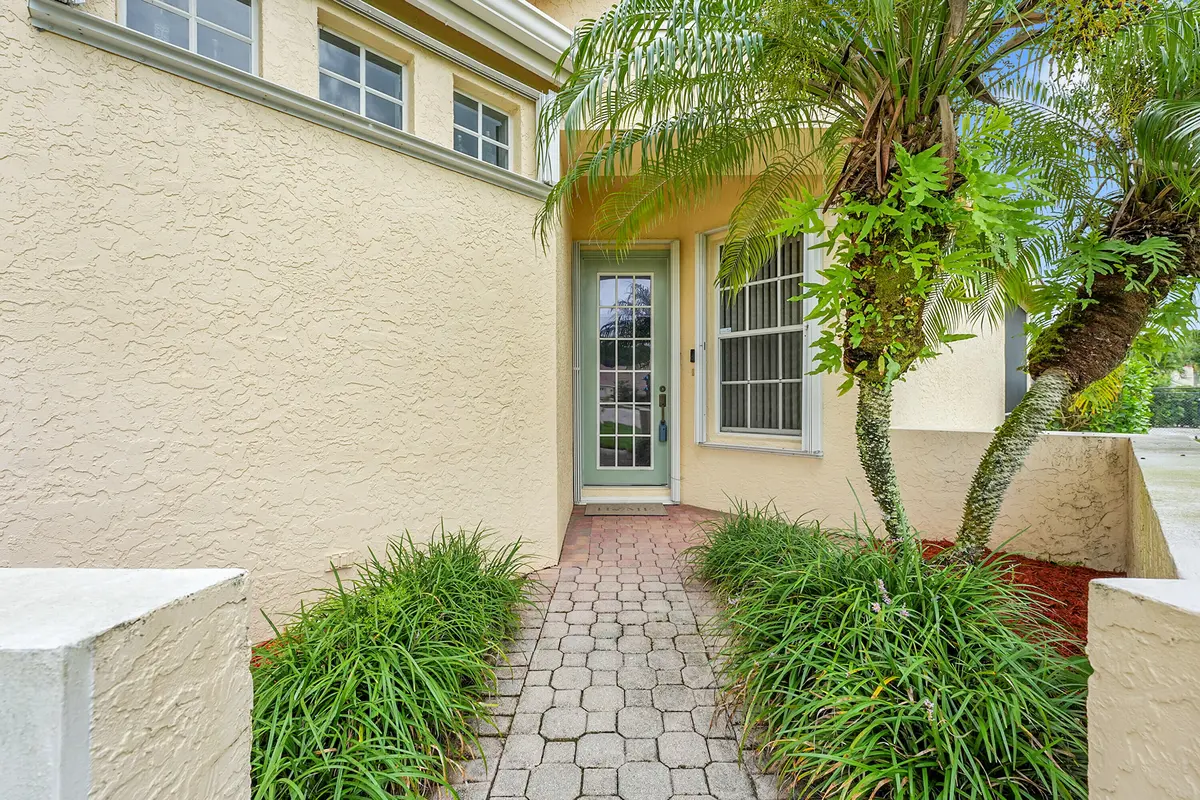 58_2 (3) at 627 SW Saint Thomas Cove, Port St. Lucie