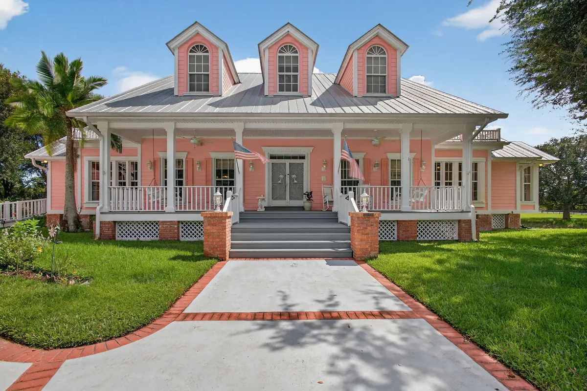 Exterior front at 4151 SW Sundown Lane, Palm City