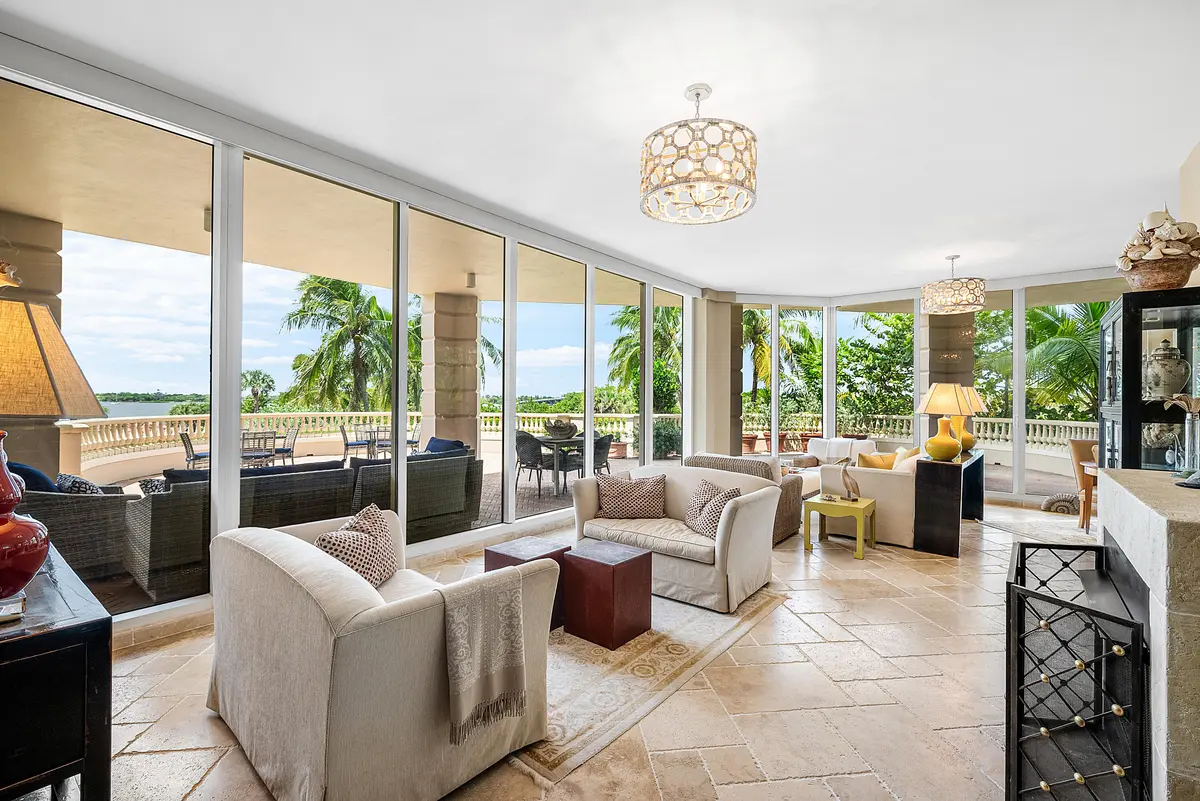 008-3000SouthOceanBoulevard-201-PalmBeac at 3000 S Ocean Boulevard 201, Palm Beach