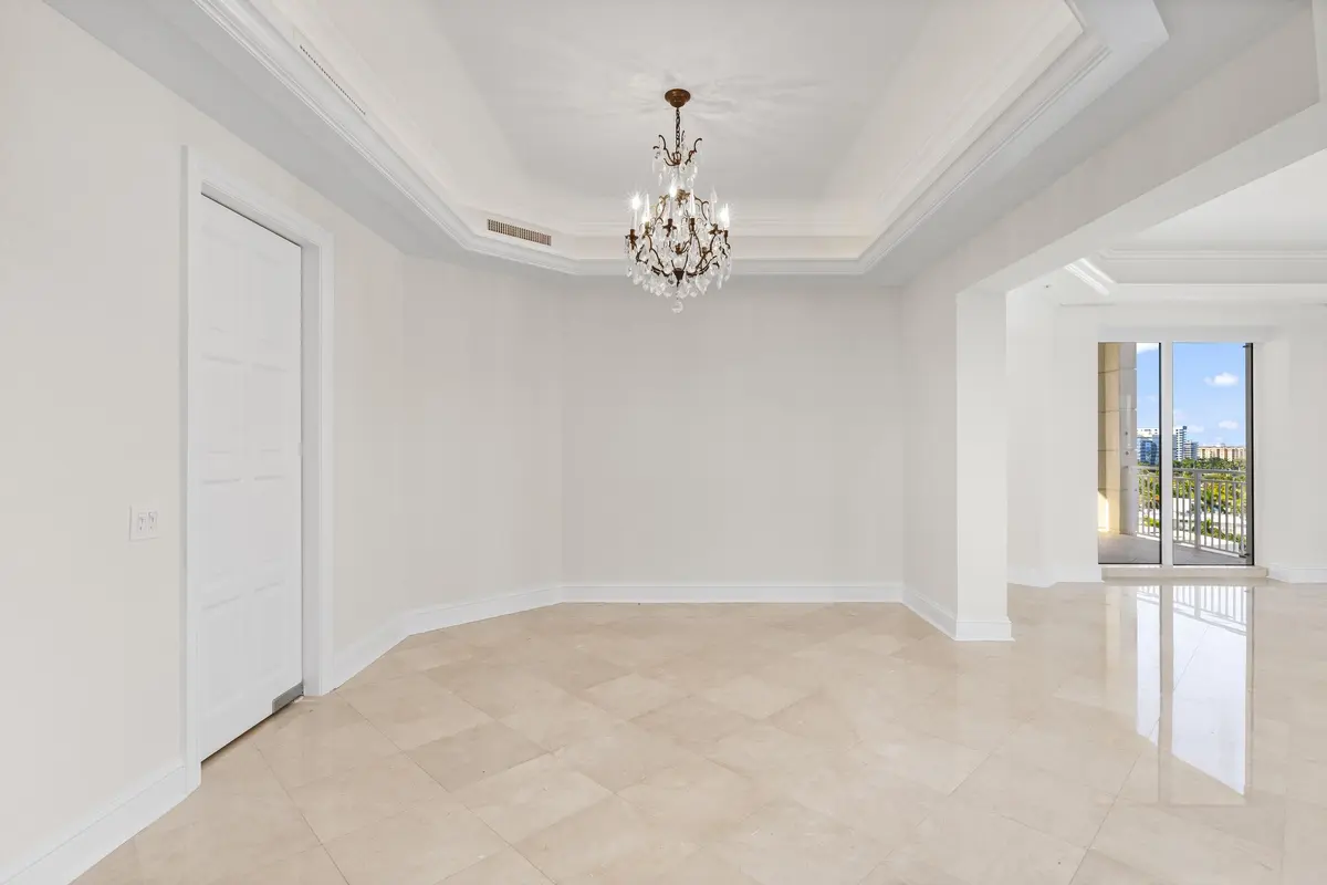 Dining Room at 622 N Flagler Drive 801, West Palm Beach