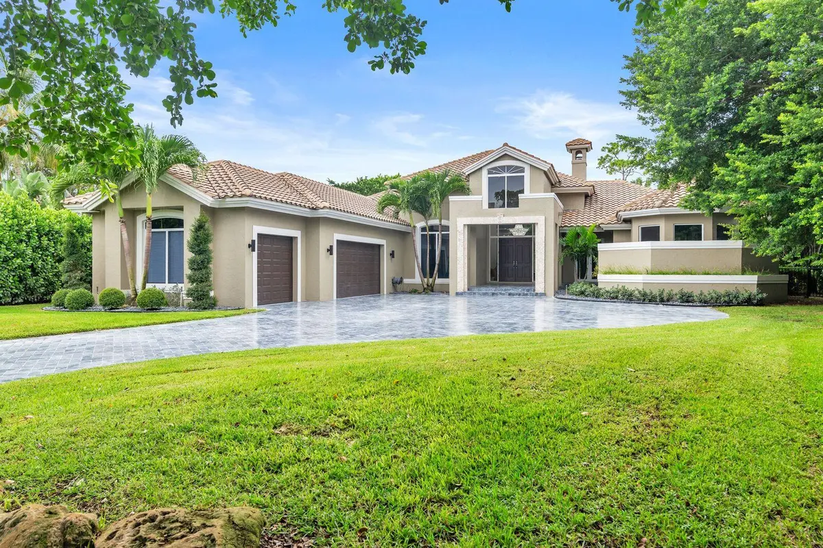 FRONT 1 at 1543 Breakers West Boulevard, West Palm Beach