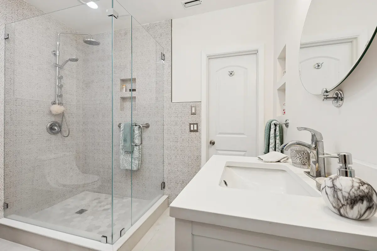 Primary bath at 1014 W Broward Street, Lantana