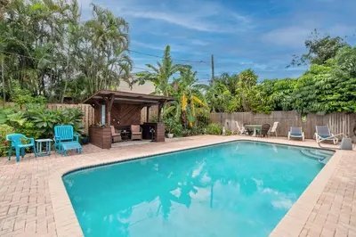 1014 W Broward Street, Lantana – sold